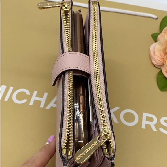 MICHAEL KORS LG DOUBLE ZIP WRISTLET BLOSSOM POWDER BLUSH NWT - Picture 12 of 13